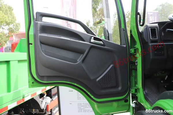 Sinotruk Warrior EM3 18T 4X2(6 wheels) 4.2m Semi-row Pure Electric Dump Truck 180.87kWh Cab (2) | 86Trucks