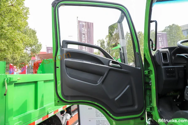 Sinotruk Warrior EM3 18T 4X2(6 wheels) 4.2m Semi-row Pure Electric Dump Truck 180.87kWh Cab (1) | 86Trucks