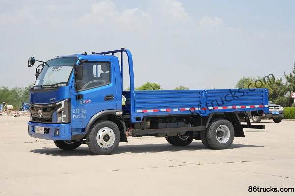 Feidi V3 Series 155 hp 4X2(6 wheels) 4.15m Single Row Flatbed Light Truck Exterior (3) | 86Trucks