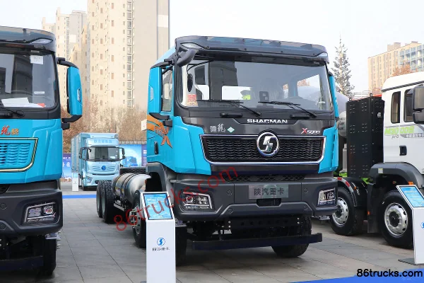 SHACMAN Delong X5000 Jingying Edition 630 hp 8X4(12 wheels) 8.6m LNG Dump Truck Exterior
