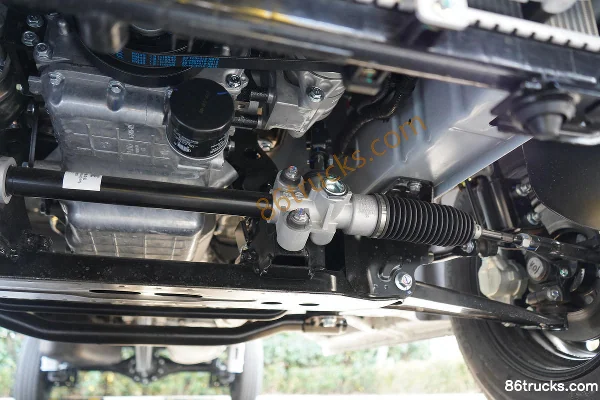 Dongfeng T7 1.6L Gasoline 122hp 4X2(6 wheels) Dongan 5-Speed Hydraulic Brake 3.1m Single Row Stake Micro Truck Chassis (3) | 86Trucks