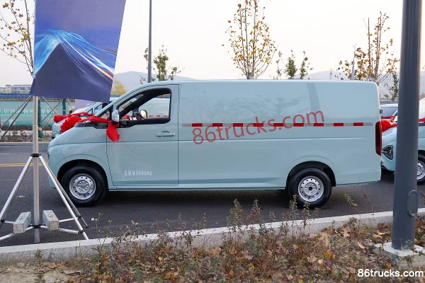 Dongfeng Ruilida V6E 3T 2-Seat 5.27m Pure Electric Panel Van 41.86kWh Exterior (3) | 86Trucks