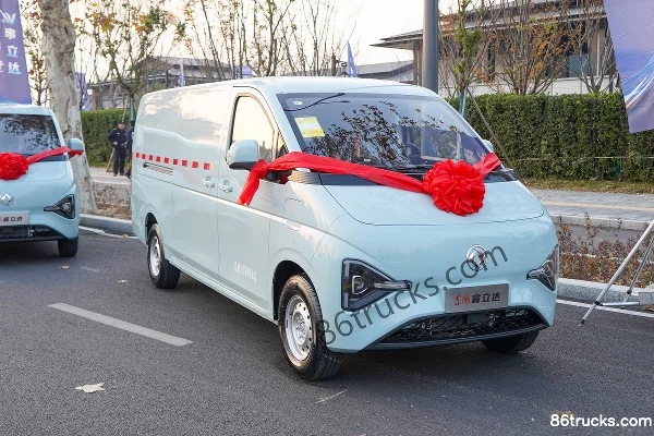 Dongfeng Ruilida V6E 3T 2-Seat 5.27m Pure Electric Panel Van 41.86kWh Exterior