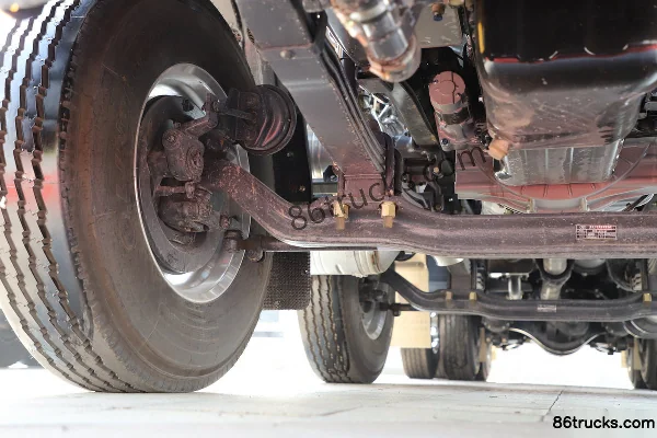 Dongfeng H7 400 hp 8X4(12 wheels) Bulk Feed Transport Truck (Yunli Brand) Chassis (2) | 86Trucks
