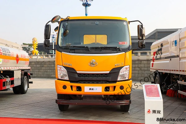 Dongfeng L3 200 hp 4X2(6 wheels) Crash Cushion Truck (Yanlong Brand) Exterior (2) | 86Trucks