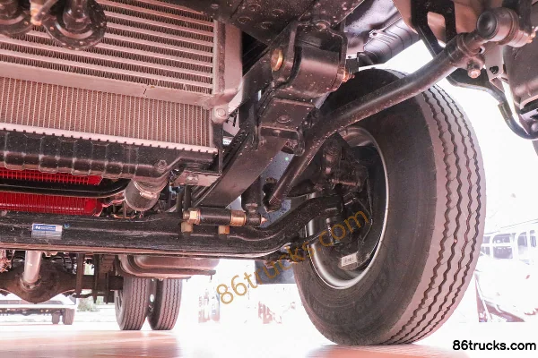 SHACMAN Commercial Vehicle Delong G300 200 hp 4X2(6 wheels) Diesel Fast Gear 8-speed 4.06m Refrigerated Truck Chassis (3) | 86Trucks