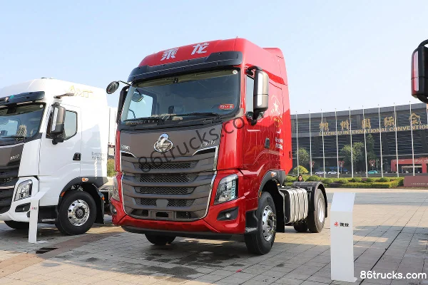 Dongfeng Liuqi Chenglong H7 480 hp 4X2(6 wheels) Tractor Truck Exterior (3) | 86Trucks