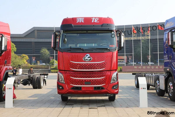 Dongfeng H7 Pro 7L Diesel 350hp 4X2(6 wheels) Fast Gear 10-Speed 9.6m Van Truck Exterior (2) | 86Trucks