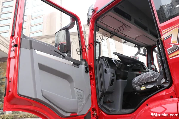 SHACMAN Commercial Vehicle Deyu Q300S 14.8L LNG 540 hp 6X4(10 wheels) Fast Gear 12-speed High Roof Double Sleeper Tractor Truck Cab (3) | 86