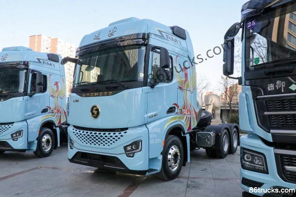SHACMAN Commercial Vehicle Yan'an S700 630 hp 6X4(10 wheels) Eaton 12-speed AMT Automatic LNG Tractor Truck Exterior (3) | 86Trucks