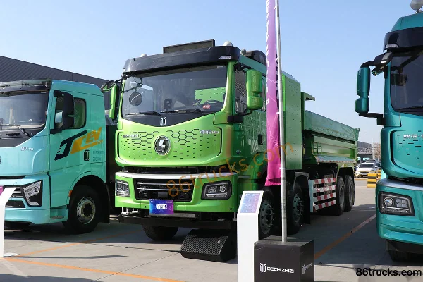 Proton Auto Chilun AE 8X4(12 wheels) 5.6m Semi-sleeper Dump Truck 127.74kWh Exterior (3) | 86Trucks