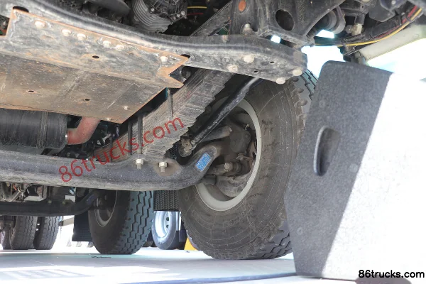 Proton Auto Chilun AE 8X4(12 wheels) 5.6m Semi-sleeper Dump Truck 127.74kWh Chassis (3) | 86Trucks