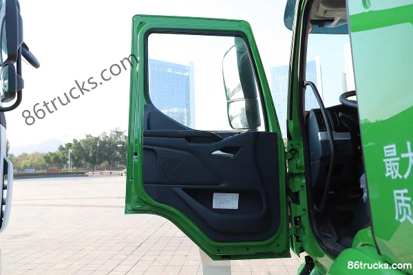 Dongfeng H5 6X4(10 roues) tracteur routier 100% électrique 600.6kWh Cabine (1) | 86Trucks