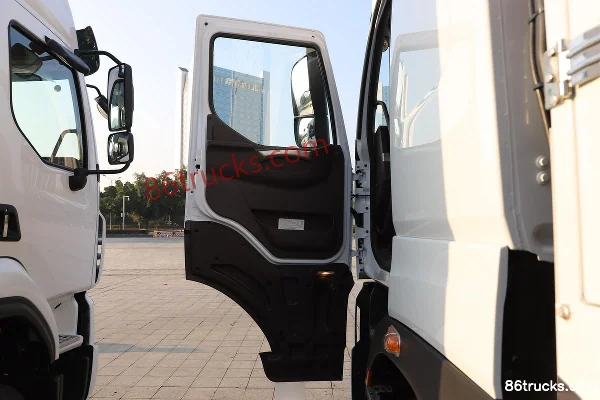 Dongfeng Liuqi Chenglong H7 6X4(10 roues) tracteur routier à pile à combustible 88,3 kWh Cabine (1) | 86Trucks