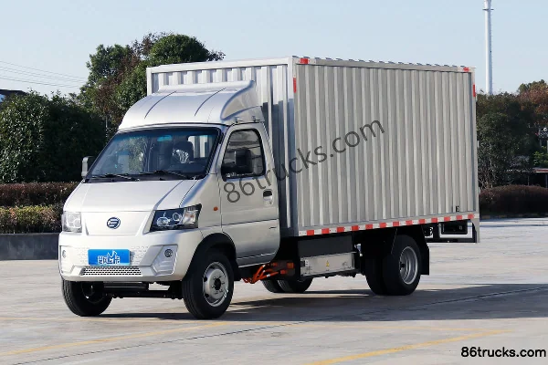 Xinchufeng M Card Electric 4X2(6 wheels) Hydraulic Brake 4.01m Single Row Van Micro Truck Guoxuan 57.6kWh Exterior (3) | 86Trucks