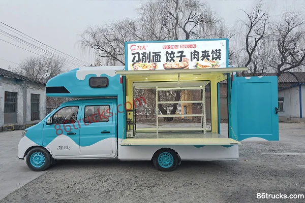 Changan Kuayue Xinbao T3 PLUS 1.6L Gasoline 122hp 4X2(6 wheels) 2.8m Double Row Sales Van Cab (3) | 86Trucks