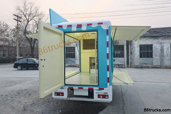 Changan Kuayue Xinbao T3 PLUS 1.6L Gasoline 122hp 4X2(6 wheels) 2.8m Double Row Sales Van Cab (1) | 86Trucks