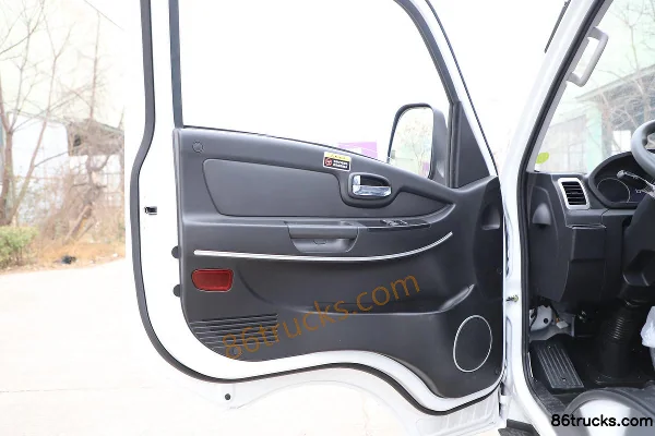 FARIZON Xingzhi F5E 2025 4.005m Single Row Pure Electric Cargo Cage Micro Truck Zhixin 62kWh 4X2(6 wheels) Cab (2) | 86Trucks