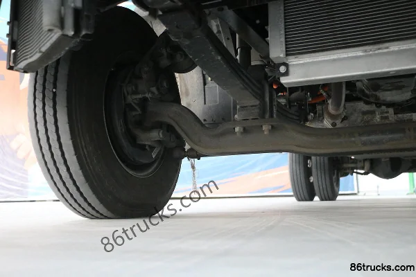 Feidi Mantianfei 4X2(6 wheels) 4.15m single-row plug-in hybrid range-extended box light truck CATL 100.96kWh Chassis (2) | 86Trucks