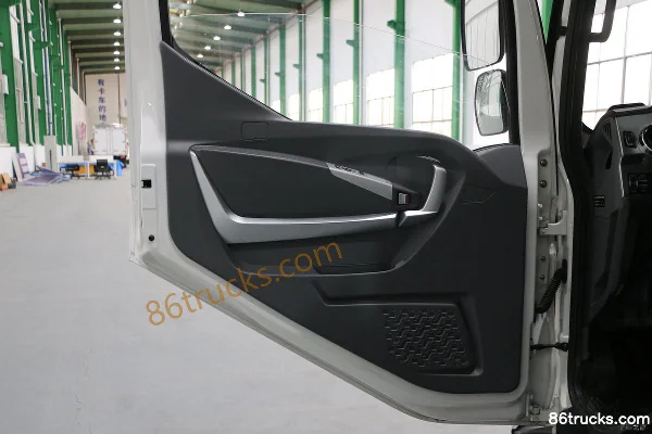 Feidi Mantianfei 4X2(6 wheels) 4.15m single-row plug-in hybrid range-extended box light truck CATL 100.96kWh Cab (2) | 86Trucks