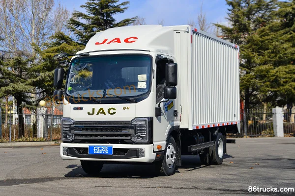JAC Shuailing S3 130 hp 4X2(6 wheels) 3.8m one-and-a-half-row van light truck (China VI) Exterior (3) | 86Trucks
