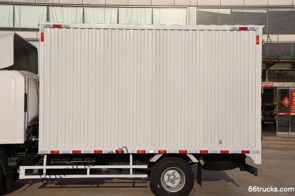 Qingling Isuzu KV100 120 hp 4X2(6 wheels) 3.83m Semi-Cab Van Light Truck (Air Brake) (China VI) Body (1) | 86Trucks