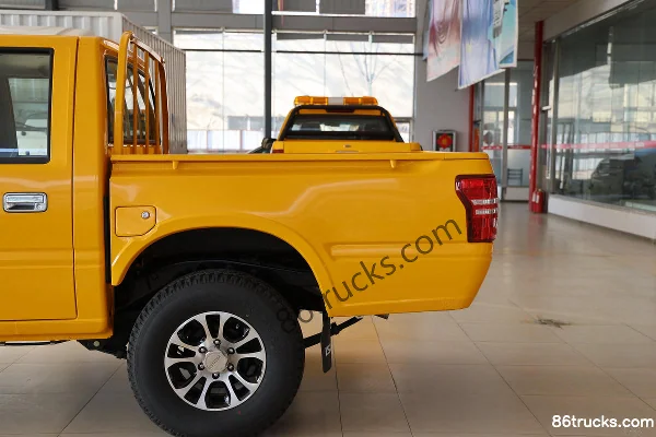 Qingling Isuzu T17 2023 3.0T diesel 143 hp 4WD standard wheelbase double row pickup Official Photos (2) | 86Trucks