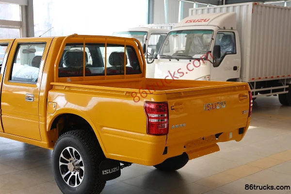 Qingling Isuzu T17 2023 3.0T diesel 143 hp 4WD standard wheelbase double row pickup Official Photos (3) | 86Trucks