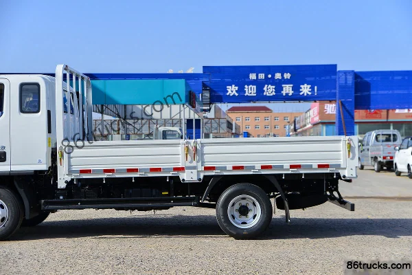 Foton Aoling New Jieyun Youth Flying Edition 151 hp 4X2(6 roues) 3.36m row-half flatbed light truck Carrosserie (2) | 86Trucks