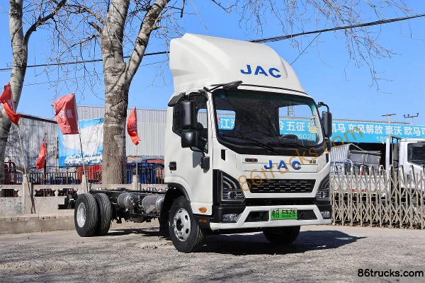 JAC Lingpao EV6 4.5T 4.15m Single-row Cab Electric Van Light Truck 100.46kWh 4X2(6 wheels) Exterior