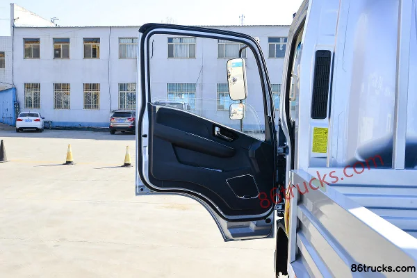 SHACMAN Commercial Vehicle Delong G200 2,5L diesel 155 ch 4X2(6 roues) Fast Gear 8 vitesses 4,18 m camion léger à ridelles cabine simple (1)