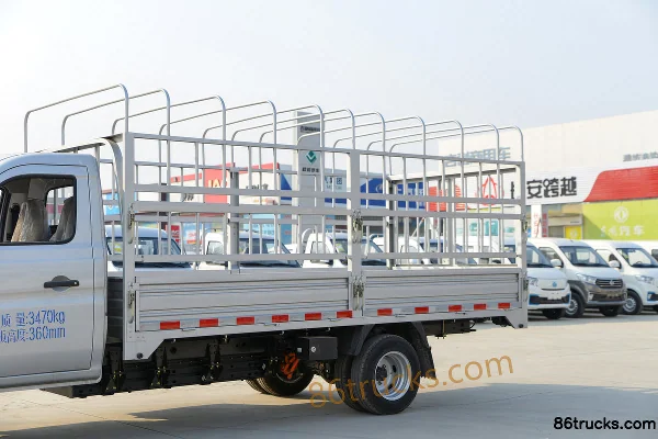 Changan Kuayue King X3 PLUS EV Comfort Edition 3.4T 3.8m Single Row Pure Electric Stake Micro Truck 56.67kWh 4X2(6 wheels) Body (1) | 86Truc