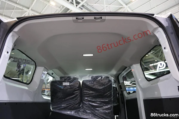 NAVECO Juxing 2025 Model 3.5T 4.998m 7-seat Pure Electric Light Bus 51.5kWh Cargo Box (2) | 86Trucks