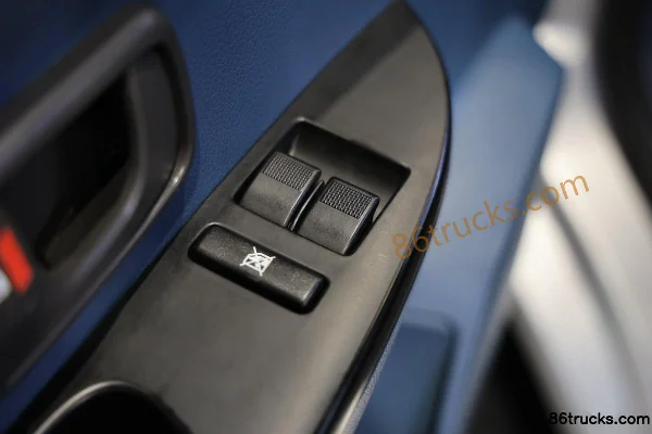 CHENGGONG AUTO Xingma T3E Chuangfuxing Hydraulic Brake 3.825m Single Row Pure Electric Panel Van Micro Truck BYD 50.5kWh 4X2(6 wheels) Cab (