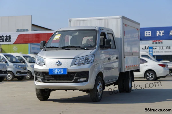 Changan Kuayue Wang X1 1.6L 122hp 4X2(6 wheels) Gasoline 2.67m Double Row Wing Opening Box Mini Truck (China VI) Exterior (3) | 86Trucks