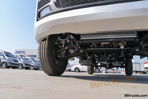 Changan Kuayue Wang X1 1.2L Gasoline 91hp 4X2(6 wheels) 5-Speed 2.56m Single Row Wing Open Micro Truck Chassis (2) | 86Trucks