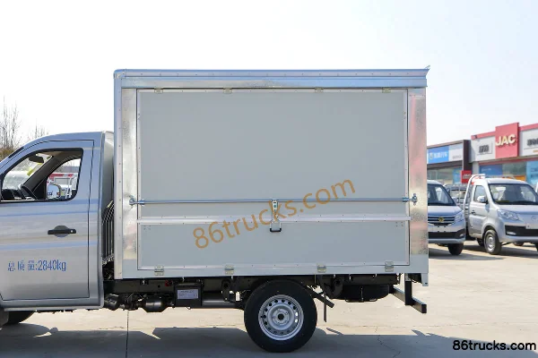 Changan Kuayue Wang X1 1.2L Gasoline 91hp 4X2(6 wheels) 5-Speed 2.56m Single Row Wing Open Micro Truck Body (2) | 86Trucks