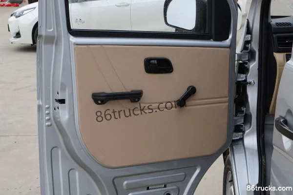 Changan Kuayue Kuayue Star V3 2023 Standard Type 107 hp 1.5L Gasoline 5-Seat Microvan Cab (2) | 86Trucks