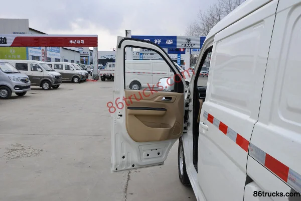 Changan Kuayue Xing V7EV 2025 Luxe 2 places fourgon électrique pur CATL 3e génération 38,64 kWh Cabine (1) | 86Trucks
