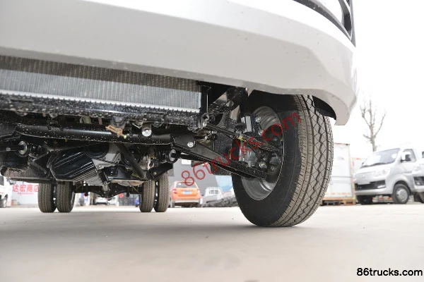 Changan Kuayue Wang X1 1.6L Gasoline 122 hp 4X2(6 wheels) 5-Speed 3.035m Single-Row Cargo Mini Truck (Dual Rear Tires) Chassis (3) | 86Truck