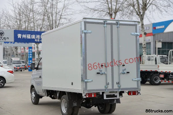 Changan Kuayue Wang X1 1.6L Gasoline 122 hp 4X2(6 wheels) 5-Speed 3.035m Single-Row Cargo Mini Truck (Dual Rear Tires) Body (3) | 86Trucks