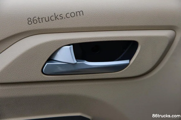 Changan Kuayue Kuayue Star V7 Luxury 2022 122hp 1.6L Gasoline 5-Seat Panel Van (China VI) (Double Rear Doors) Cab (3) | 86Trucks