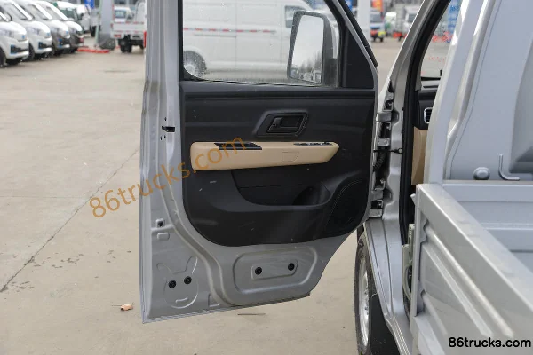 Changan Kuayue Xinbao T3 PLUS Luxury Edition 3T 3.2m Single Row Electric Fence Panel Mini Truck 41.86kWh 4X2(6 wheels) Cab (2) | 86Trucks