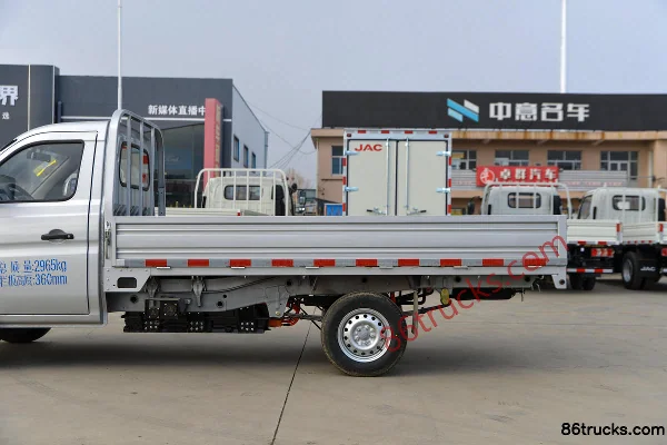 Changan Kuayue Xinbao T3 PLUS Luxury Edition 3T 3.2m Single Row Electric Fence Panel Mini Truck 41.86kWh 4X2(6 wheels) Body (2) | 86Trucks