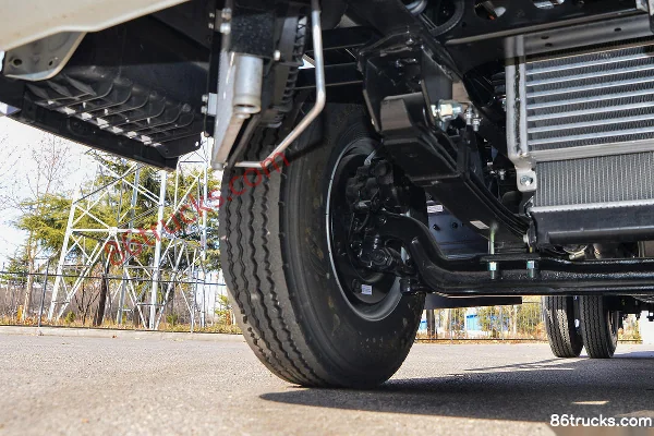 JAC Shuailing E Medium Body 2.2L Diesel 129hp 4X2(6 wheels) 4.22m Single Row Flatbed Light Truck Chassis (2) | 86Trucks