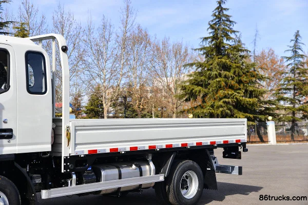 JAC S9 4.5L Diesel 220 hp 4X2(6 wheels) Fast Gear 10-speed 5.4m Flatbed Cargo Truck Body (1) | 86Trucks