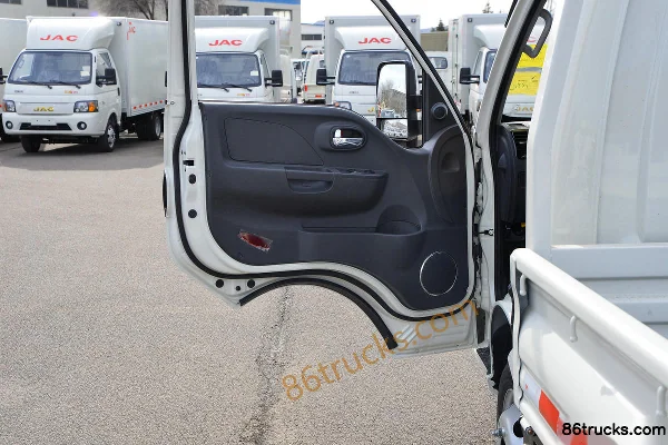JAC Kaida X6 1.6L 120hp 4X2(6 wheels) Gasoline 3.8m Single Row Flatbed Mini Truck (China VI) Cab (2) | 86Trucks