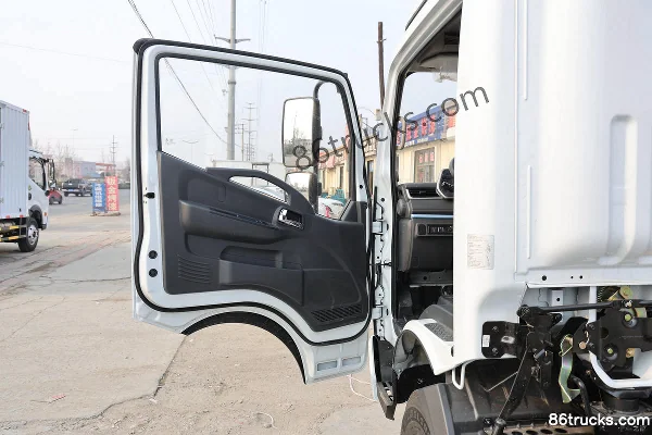 Dongfeng EV350 PRO 4.5T 4.19m Single Row Electric Cage Light Truck 100.46kWh 4X2(6 wheels) Cab (1) | 86Trucks