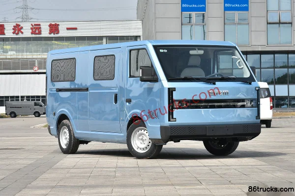 SRM Xinyuan E3L 2025 Utility Type 6-Seat Pure Electric Light Bus CATL 53.58kWh Exterior