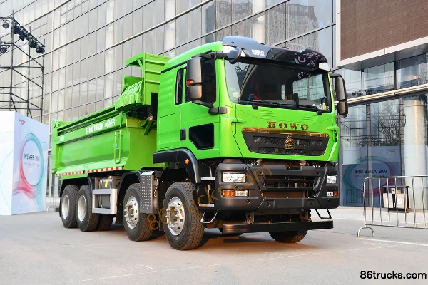 Sinotruk HOWO TX7 PRO 350 hp 8X4(12 wheels) Sinotruk 13-speed 7.6m dump truck Exterior